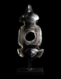 A Maya Obsidian Eccentric