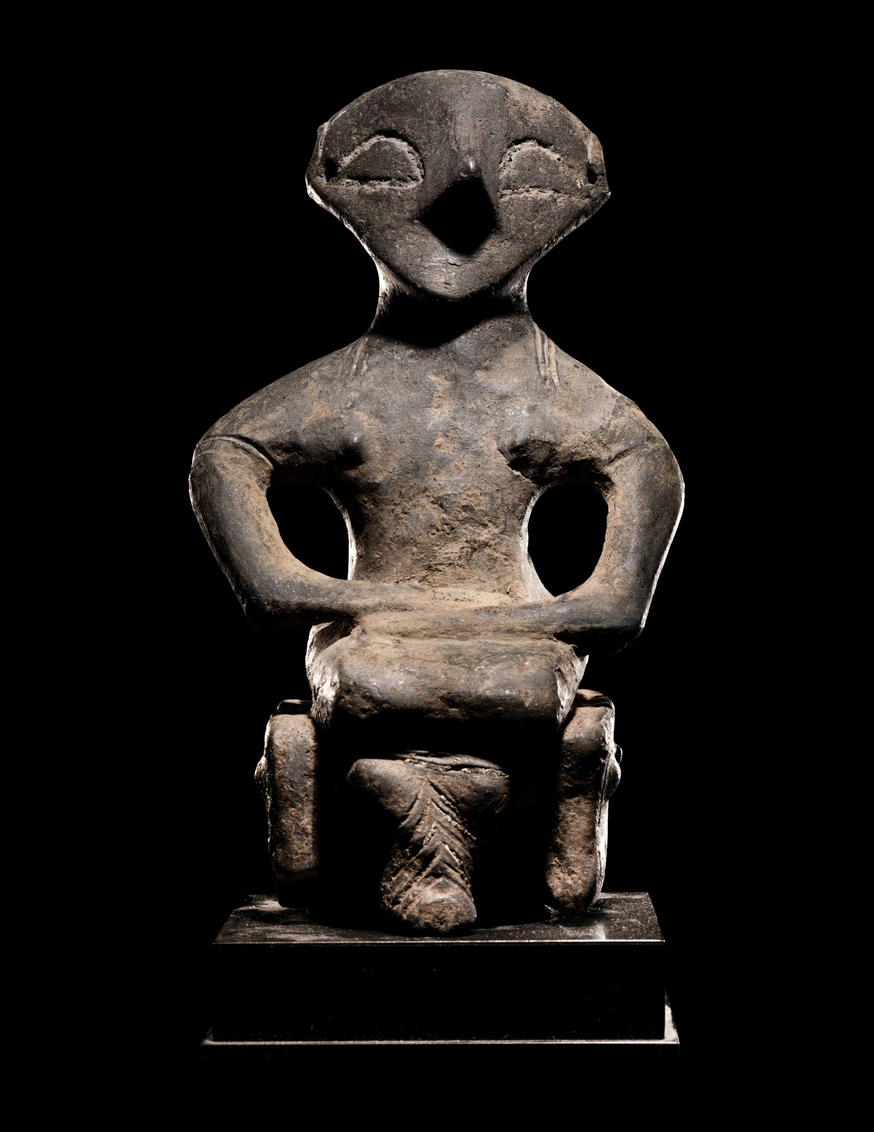 A Vinca Terracotta Figure of a Woman