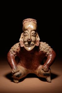 A Jalisco Hunchback Figure
