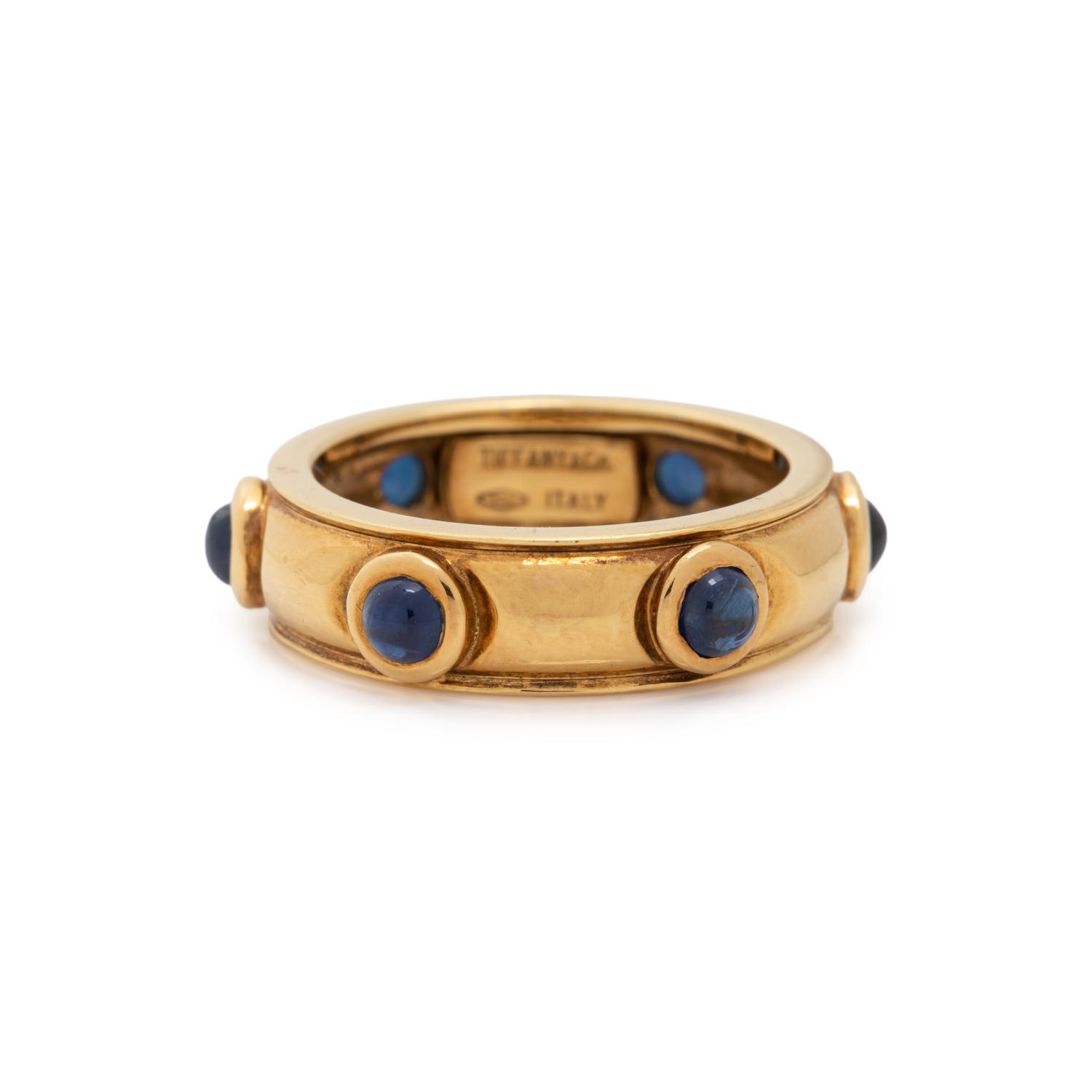 TIFFANY & CO., YELLOW GOLD AND SAPPHIRE RING