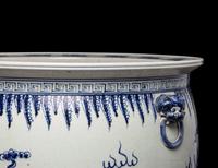 A Large Chinese Blue and White 'Qilin' Jardinière, 19th Century 清晚期 青花麒麟紋大缸