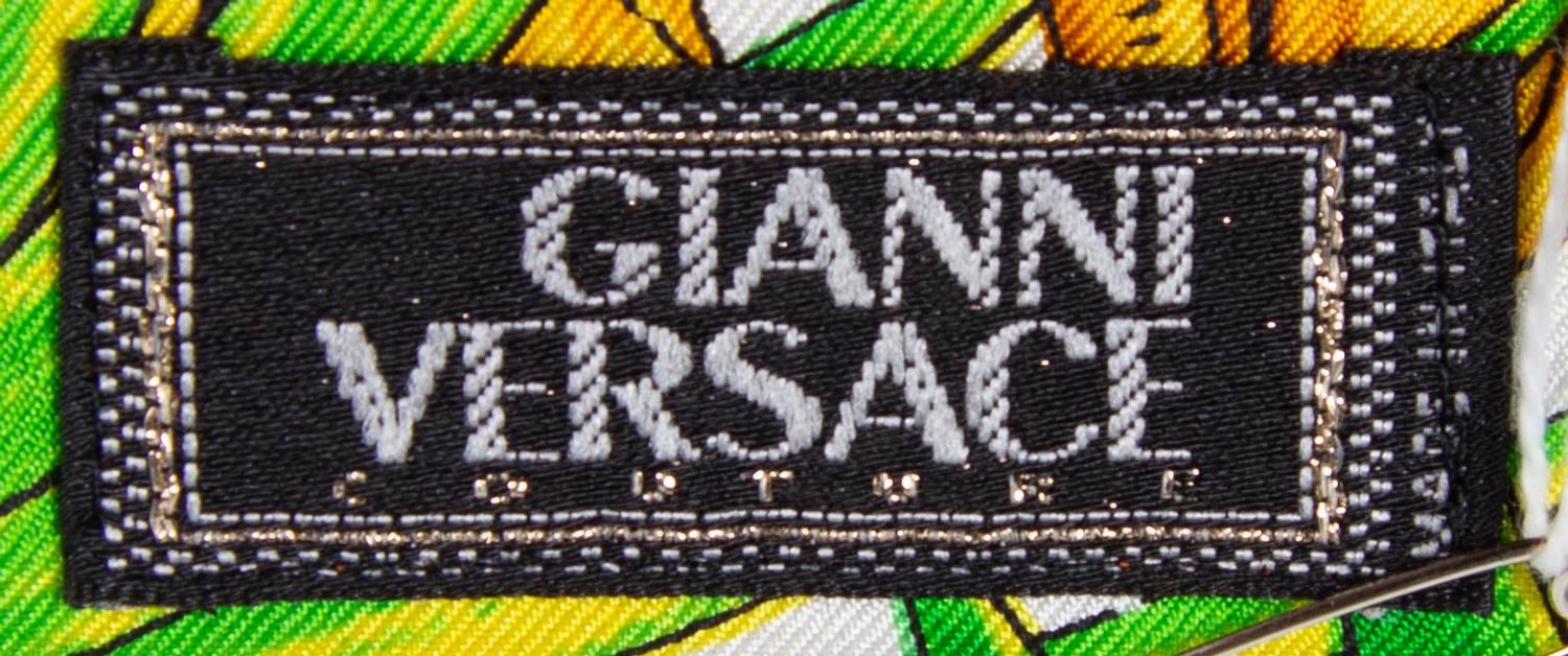 A Gianni Versace Silk Print Shirt, Size 40.