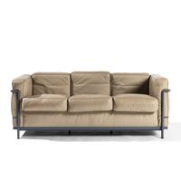 Corbusier LC2 sofa