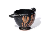 An Apulian Red-Figured Glaux