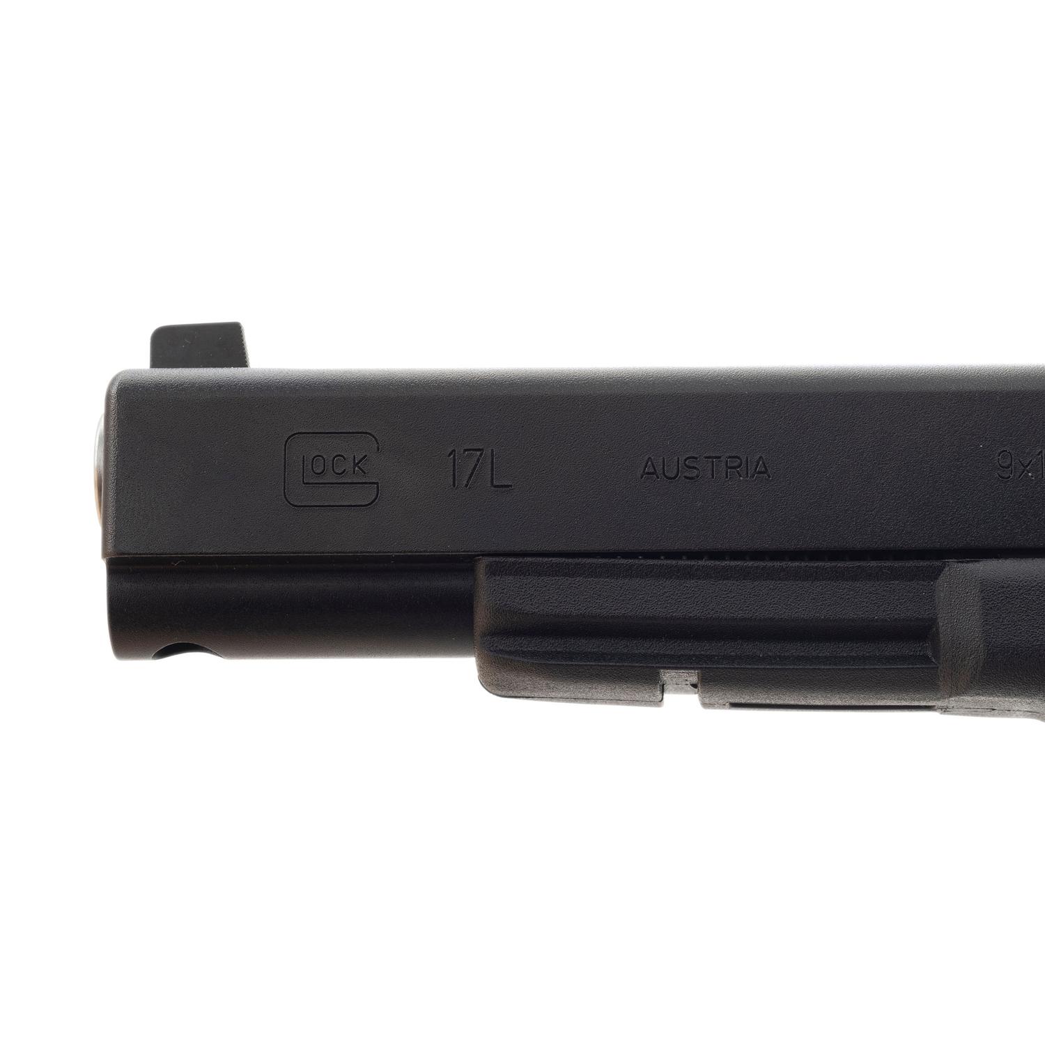 *Glock 17L Gen 3 in Box with Accessories