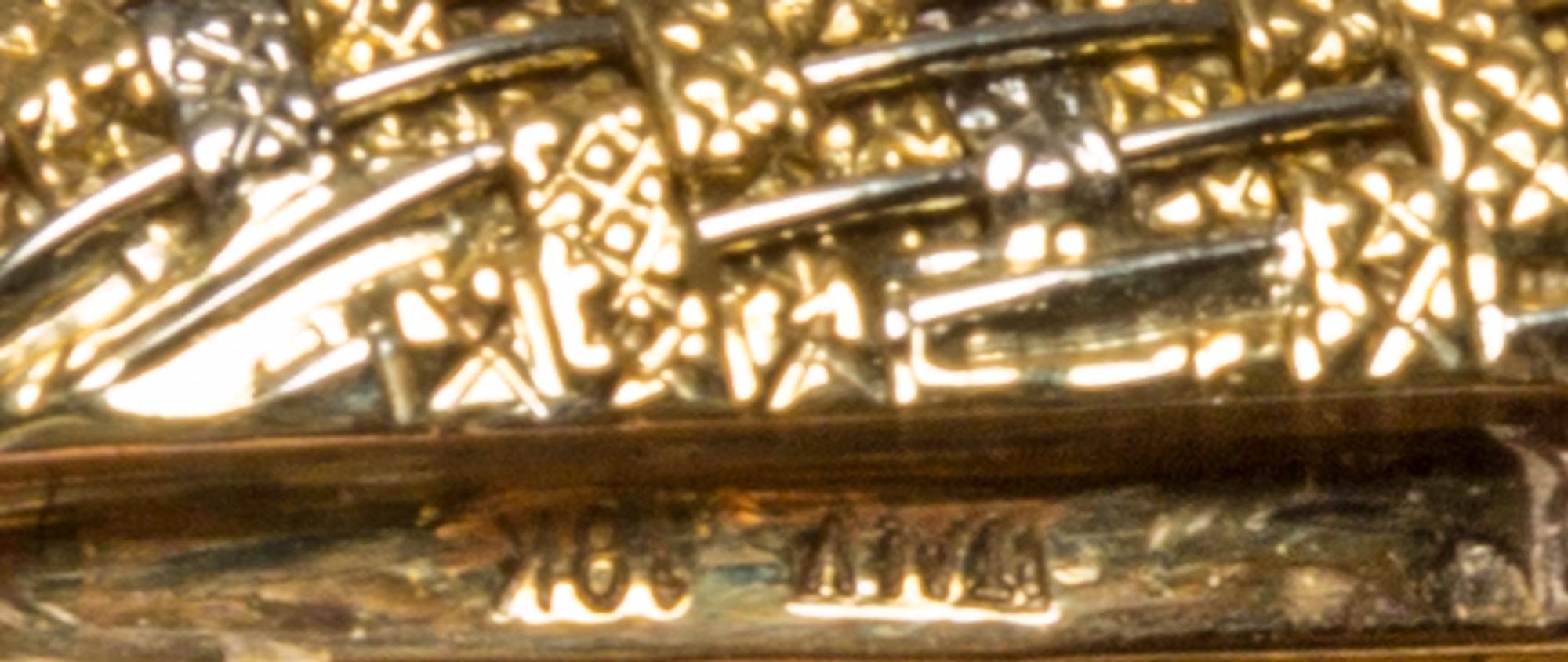 An Italian 18 Karat Multi-Color Gold Woven Box, Probably Gucci, 20th Century, of purse form.