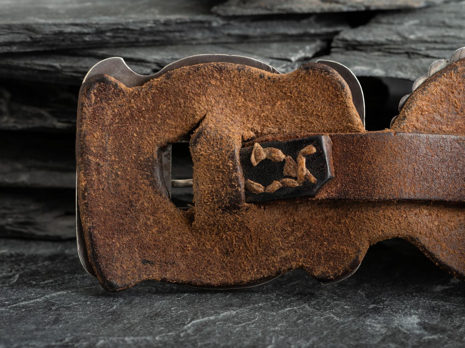 Early Navajo Second Phase Ingot Concha Belt