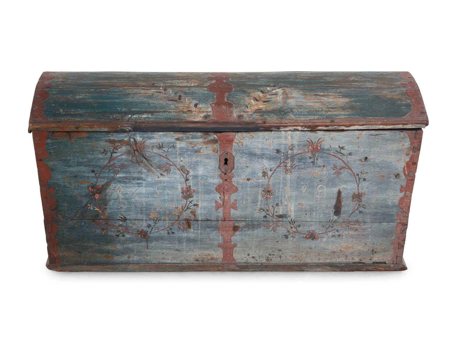 A Northern European Painted Trunk
