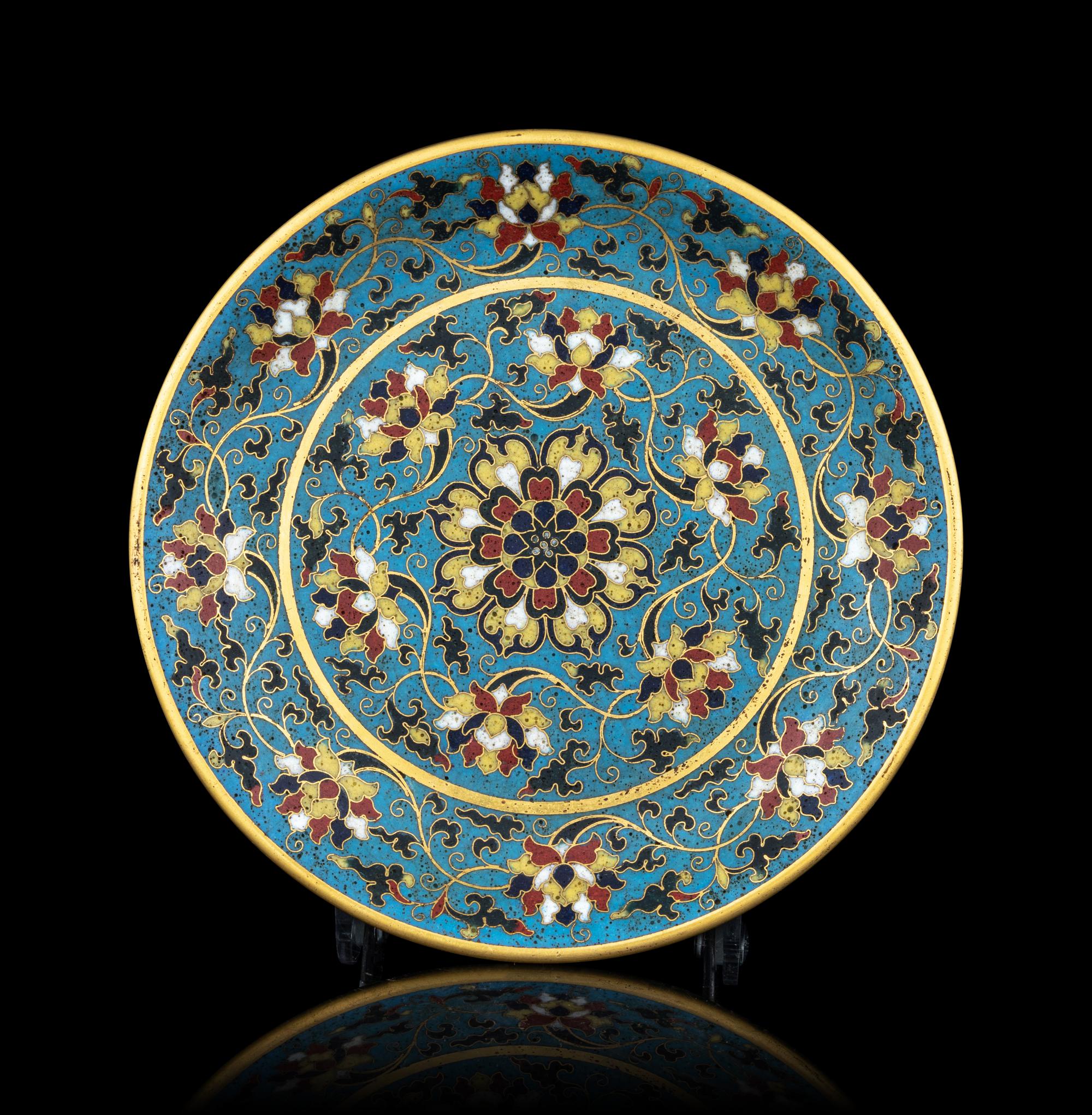 A Cloisonné Enamel 'Lotus' Plate