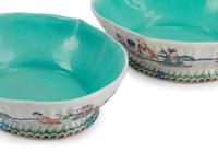 A Pair of Chinese Export Porcelain Bowls