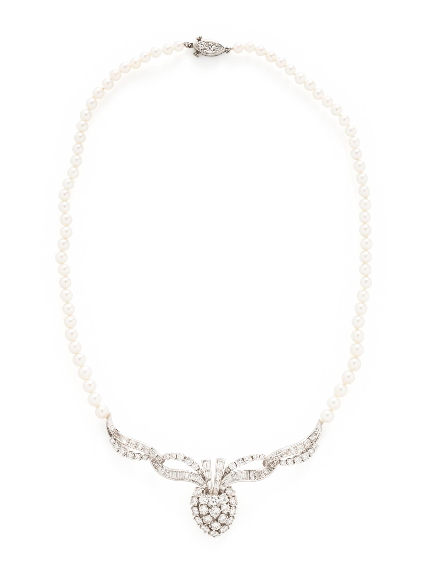 DIAMOND AND CULTURED PEARL NECKLACE