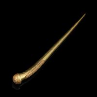 A Chinese Gold 'Longevity' Hairpin, Tongzan, Late Ming Dynasty 明晚期 滇式壽字紋金長簪