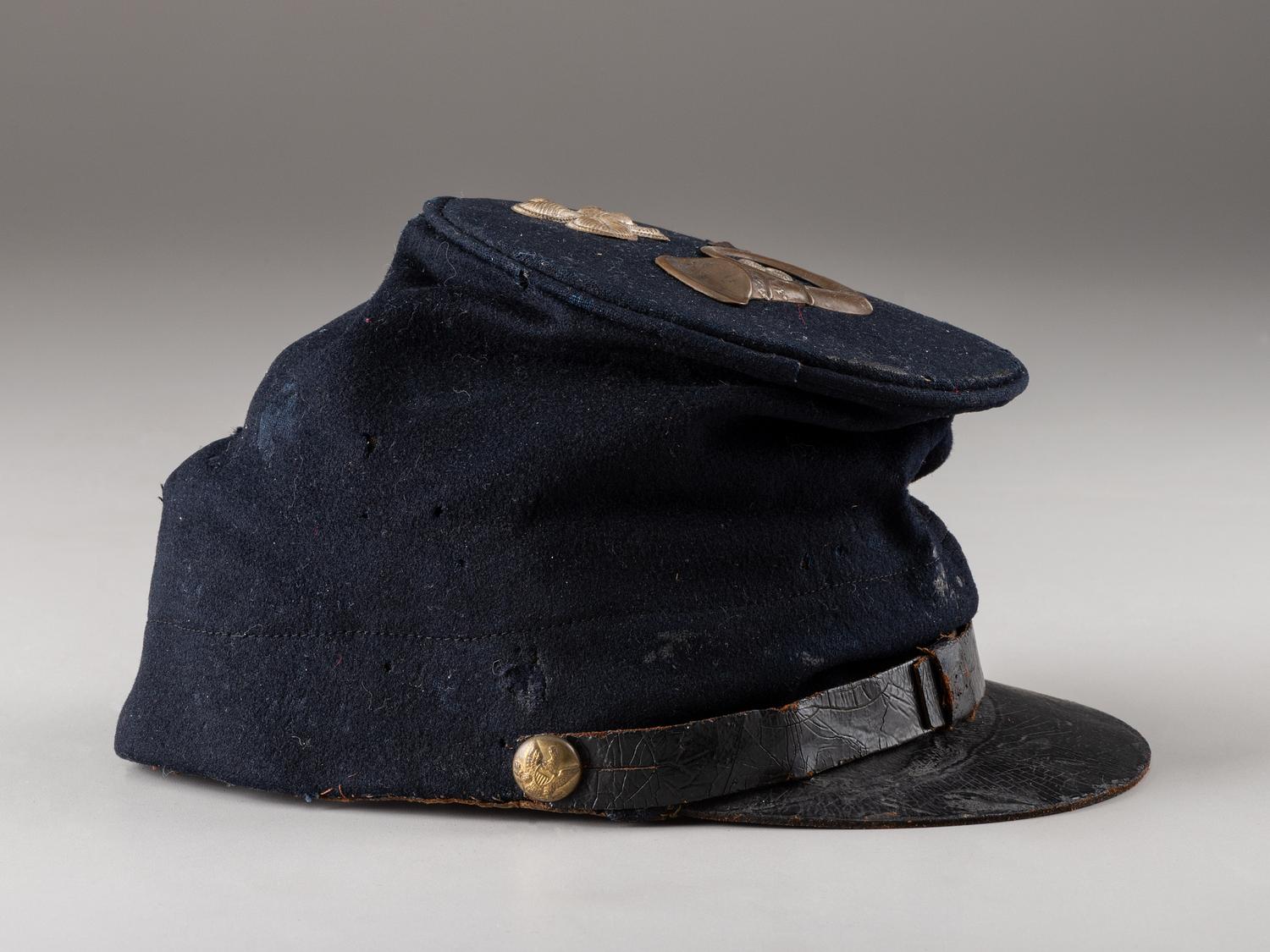 [CIVIL WAR]. 8th Ohio Infantry 1858 pattern forage cap with insignia and II corps badge.