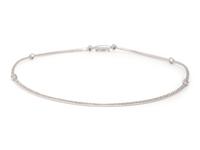 WHITE GOLD AND DIAMOND EARRINGS AND NECKLACE