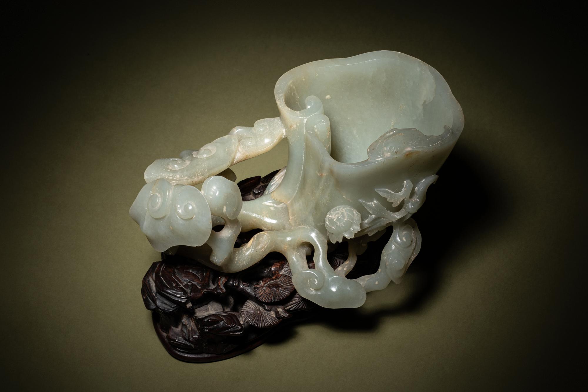 A Celadon Jade ‘ Lingzhi’ Libation Washer