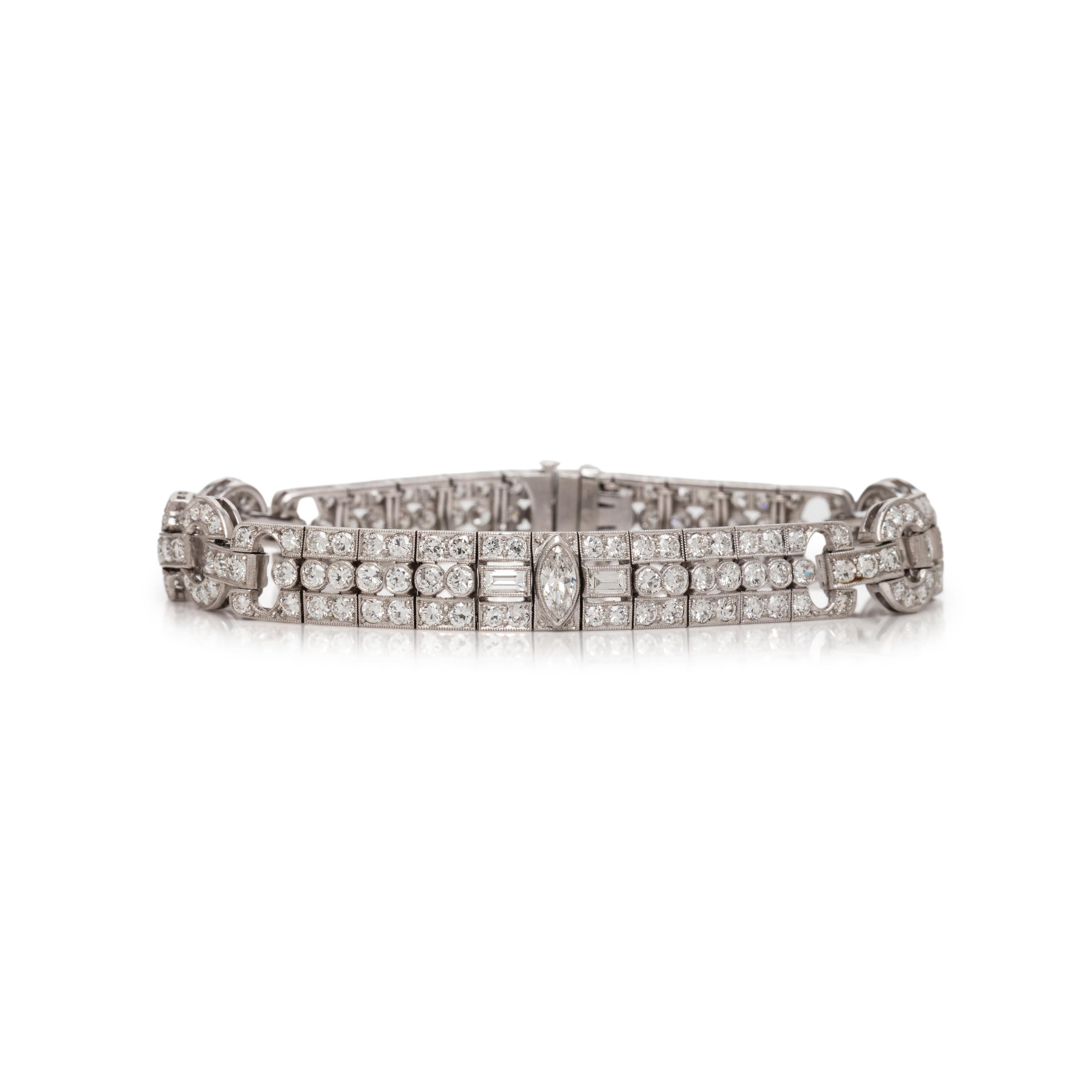 ART DECO, DIAMOND BRACELET