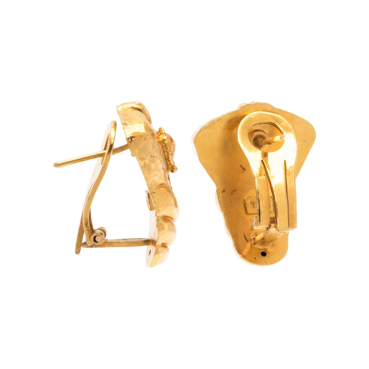 HIGH KARAT GOLD EARCLIPS