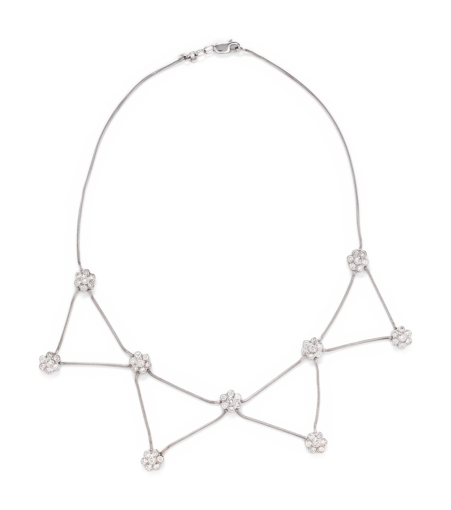 WHITE GOLD AND DIAMOND NECKLACE