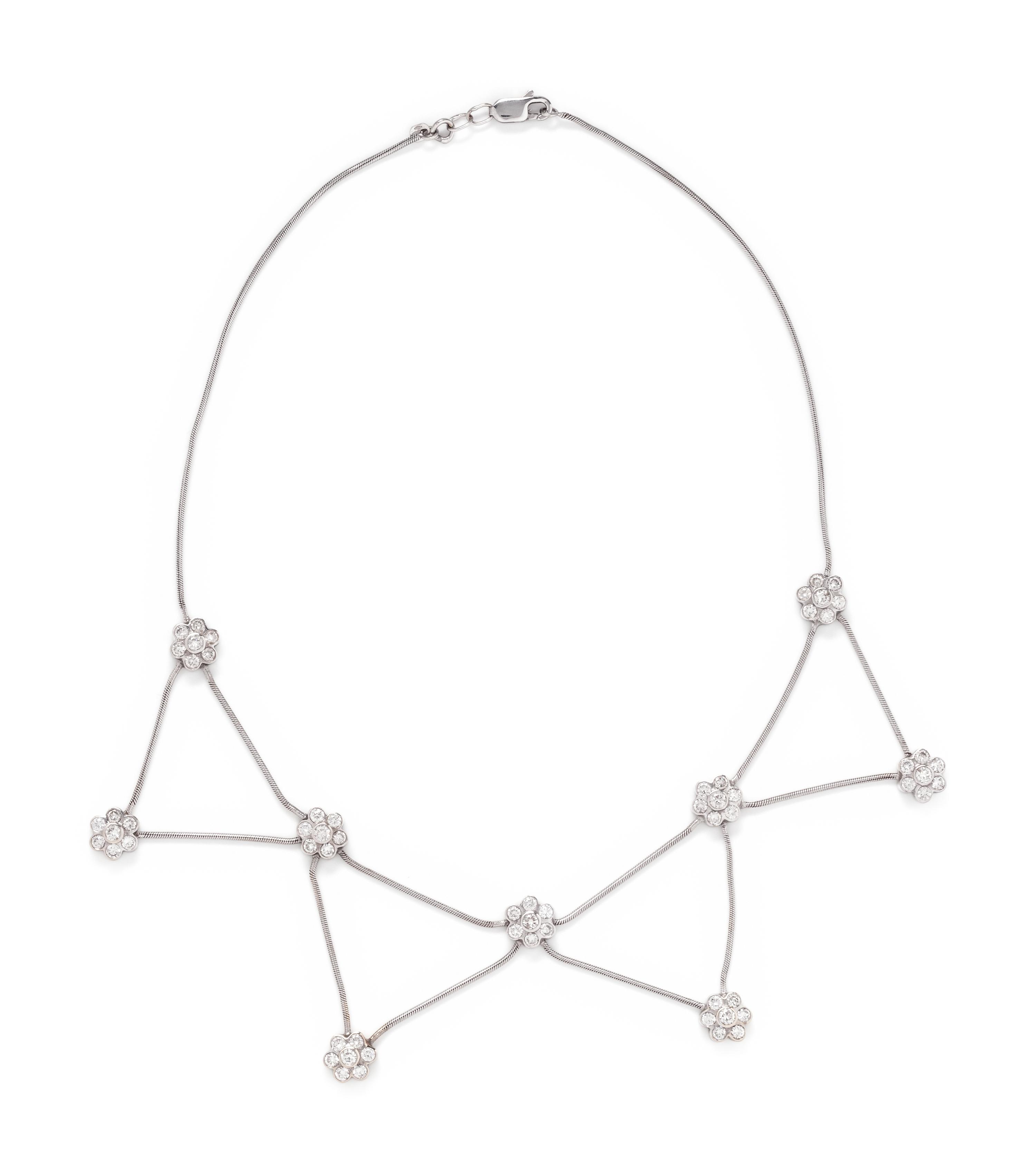 WHITE GOLD AND DIAMOND NECKLACE