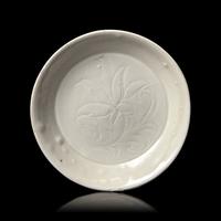 A Small Chinese Ding-Type Incised Dish, Possibly Song Dynasty 或為宋 定窯白釉劃花碟