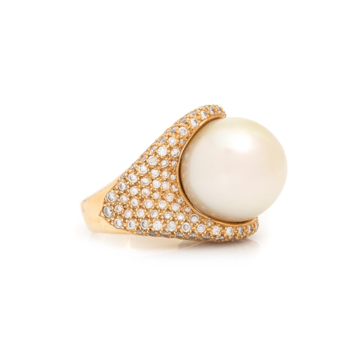 GOLDEN SOUTH SEA CULTURED PEARL AND DIAMOND RING