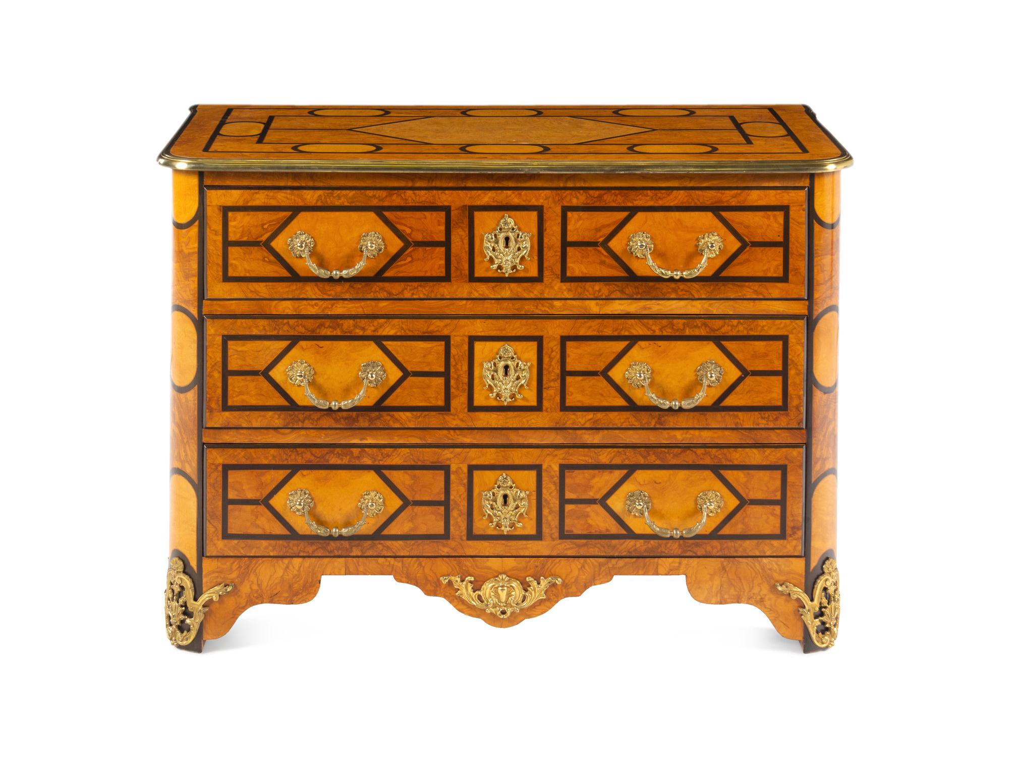 European Furniture & Decorative Arts Online