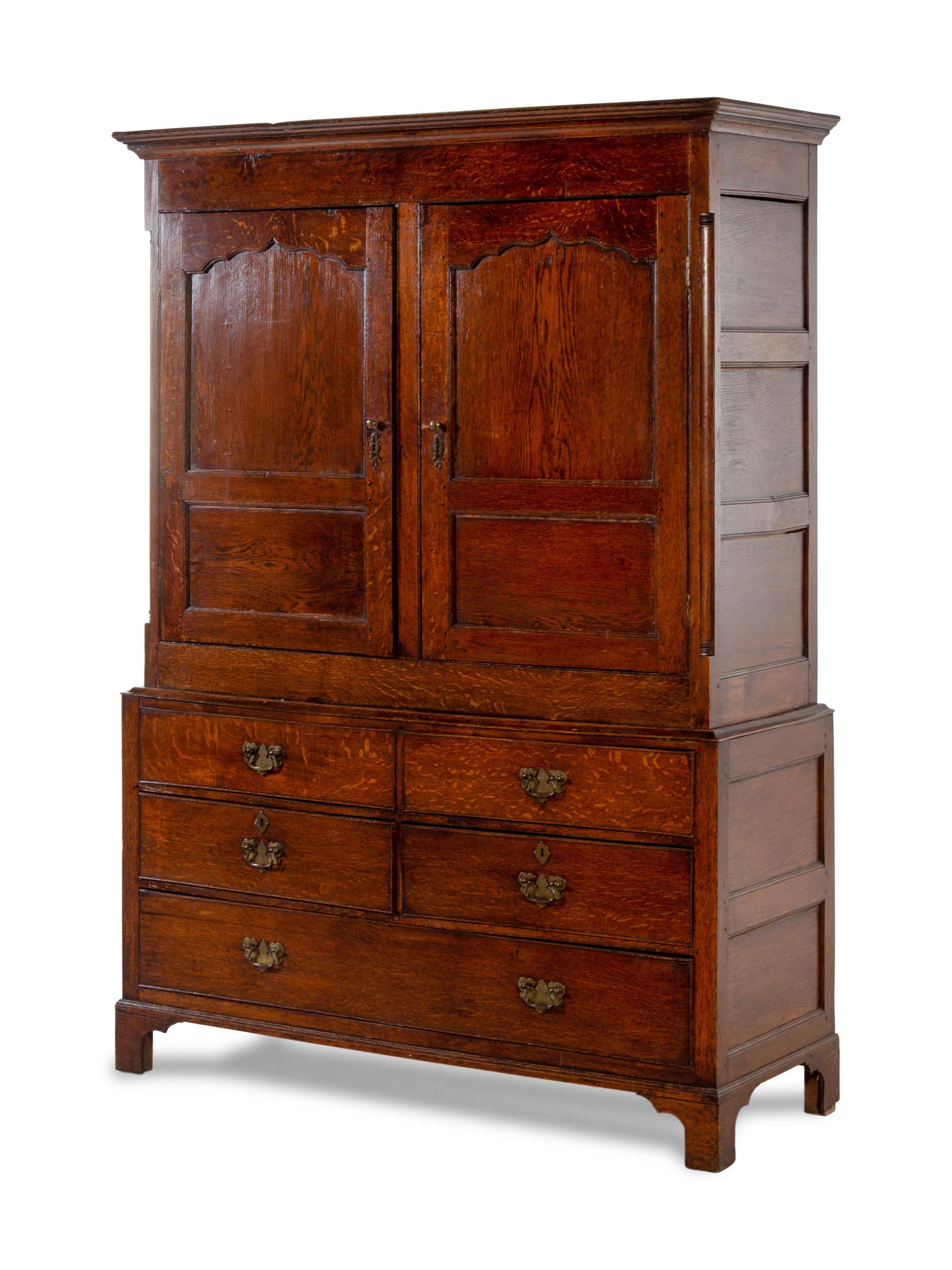 A George III Oak Linen Press