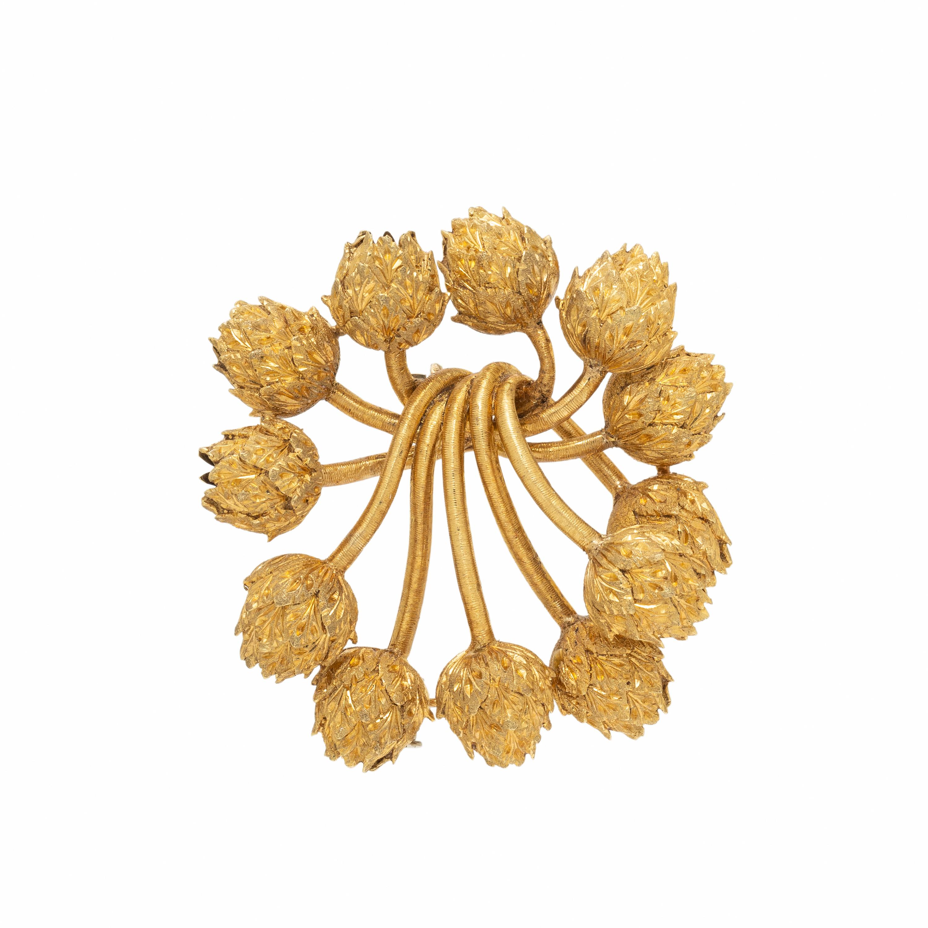 ITALIAN, YELLOW GOLD BROOCH