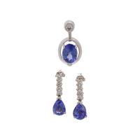 TANZANITE AND DIAMOND SET