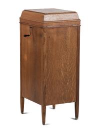 An Edison Amberola Phonograph Oak Cabinet