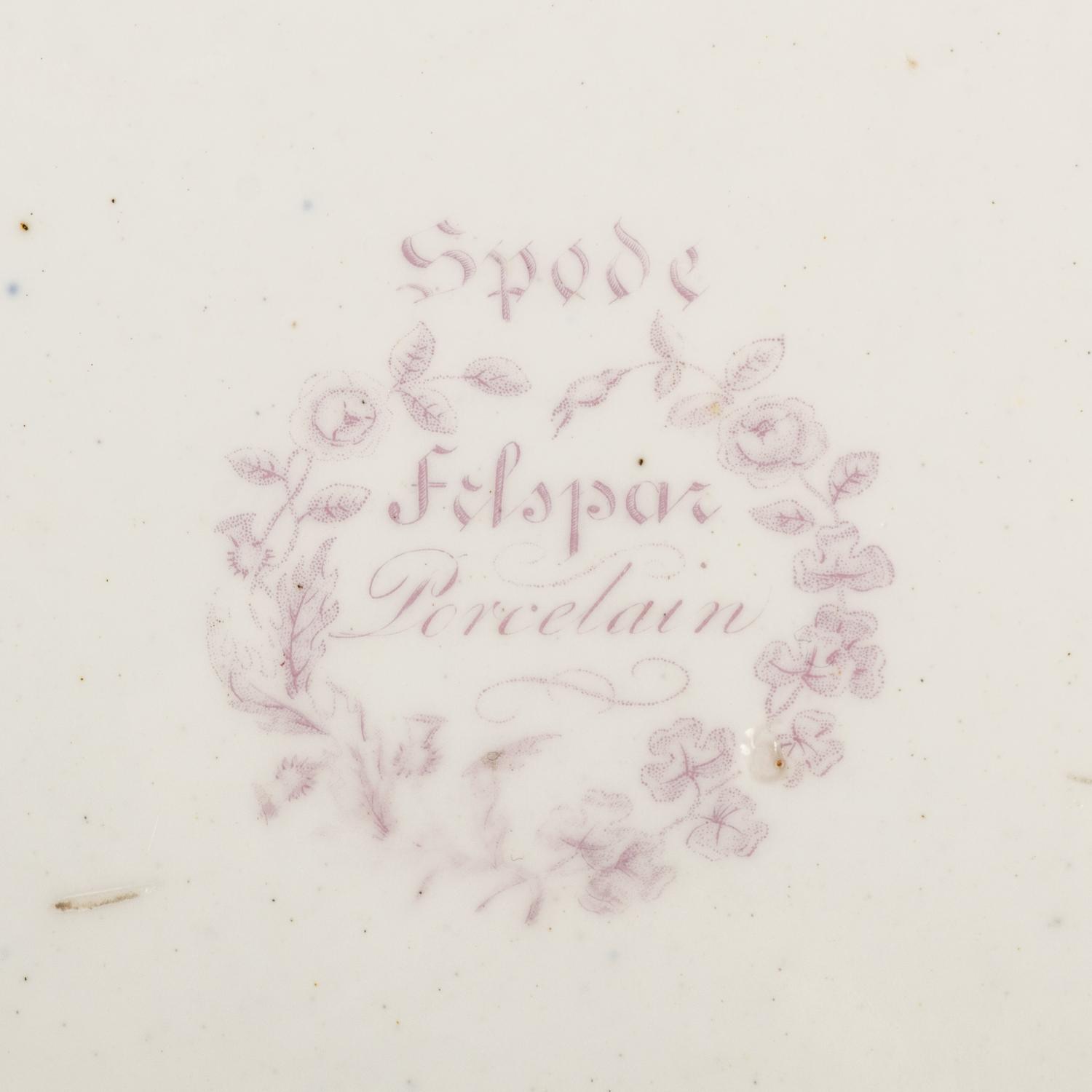 A Set of Twelve Spode Felspar Imari Dinner Plates