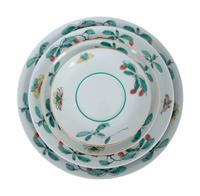 A 62-Piece Mottahedeh Famille Verte Porcelain Part Dinner Service — 20TH/21ST CENTURY