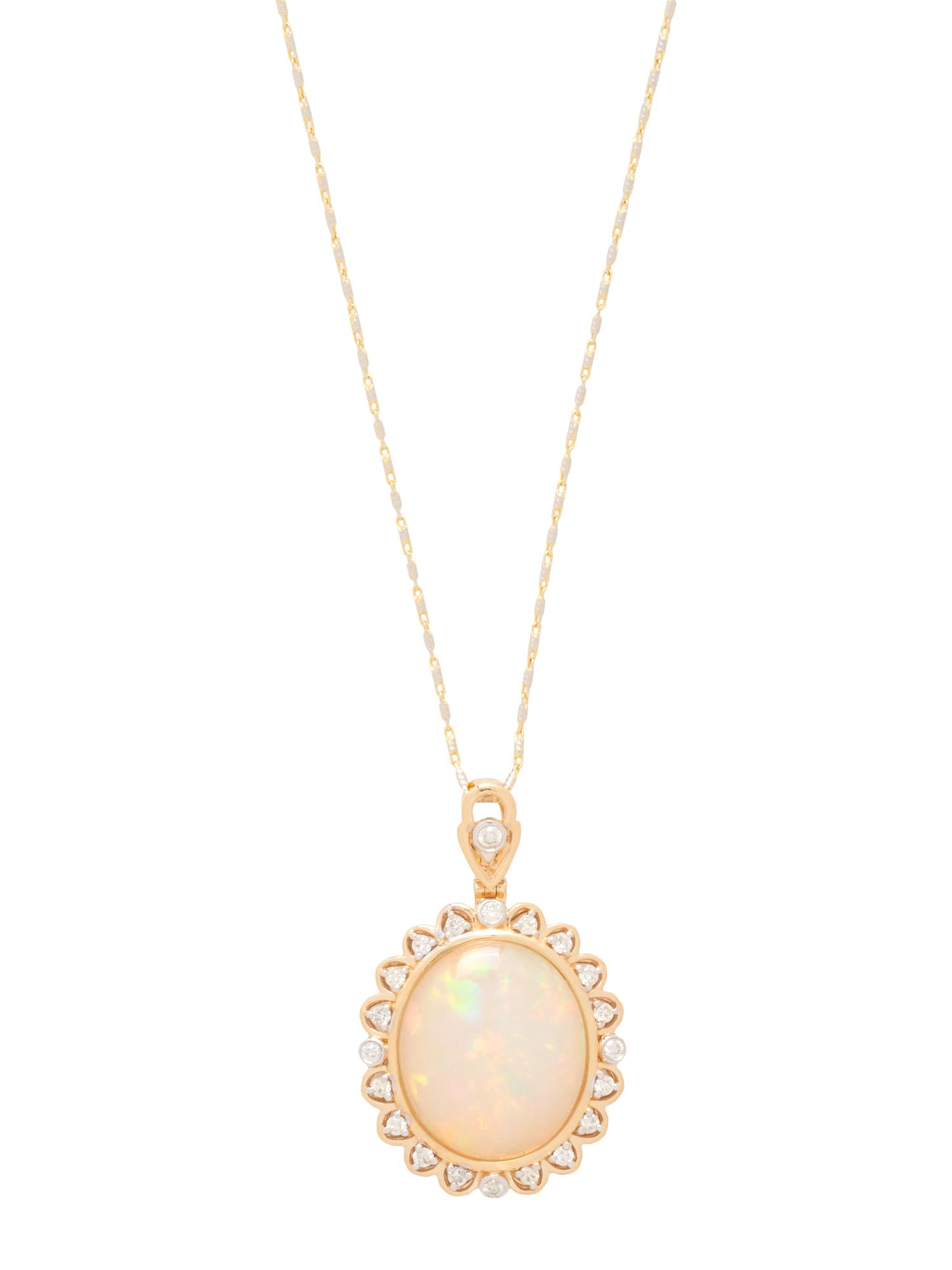 YELLOW GOLD, OPAL AND DIAMOND PENDANT/NECKLACE