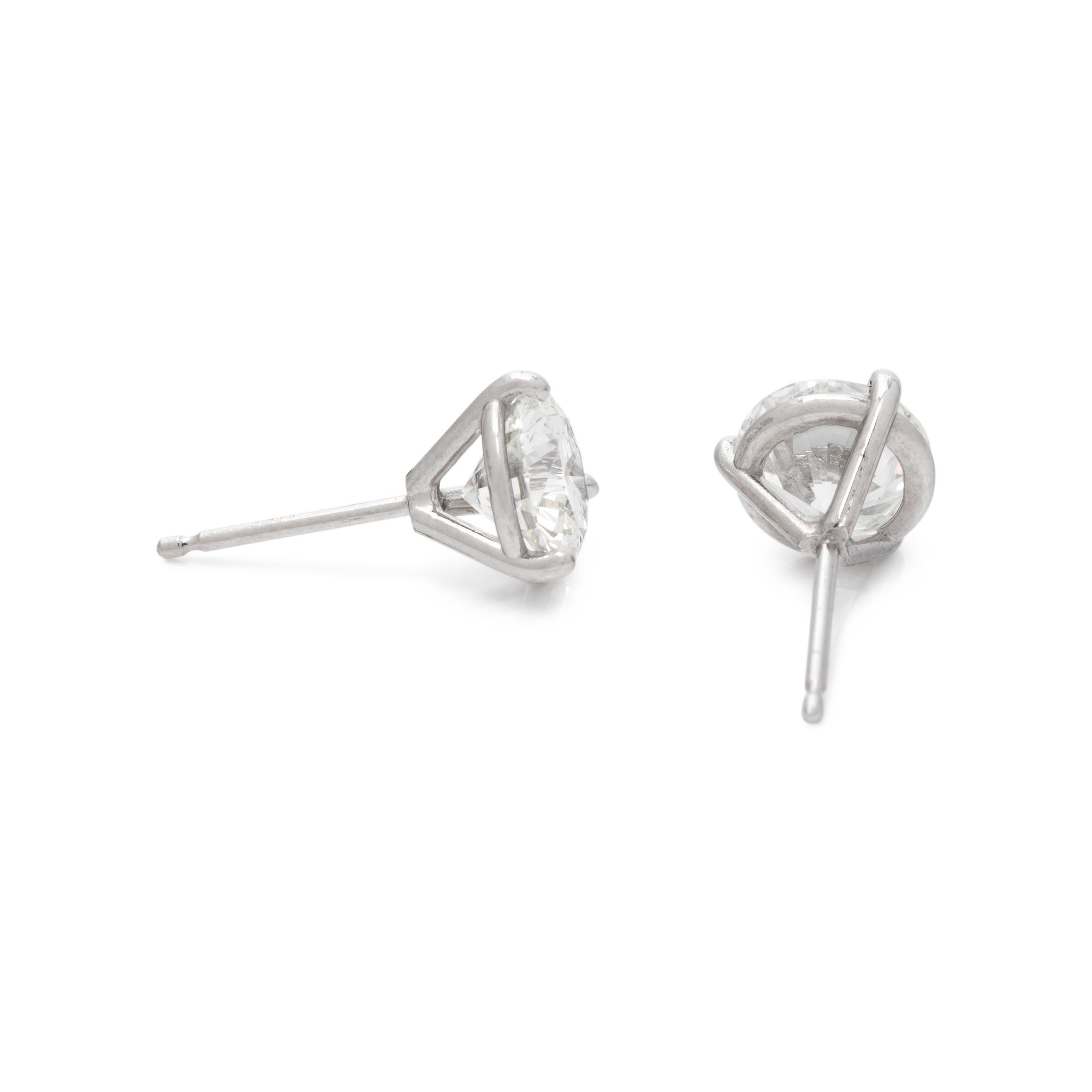 DIAMOND STUD EARRINGS
