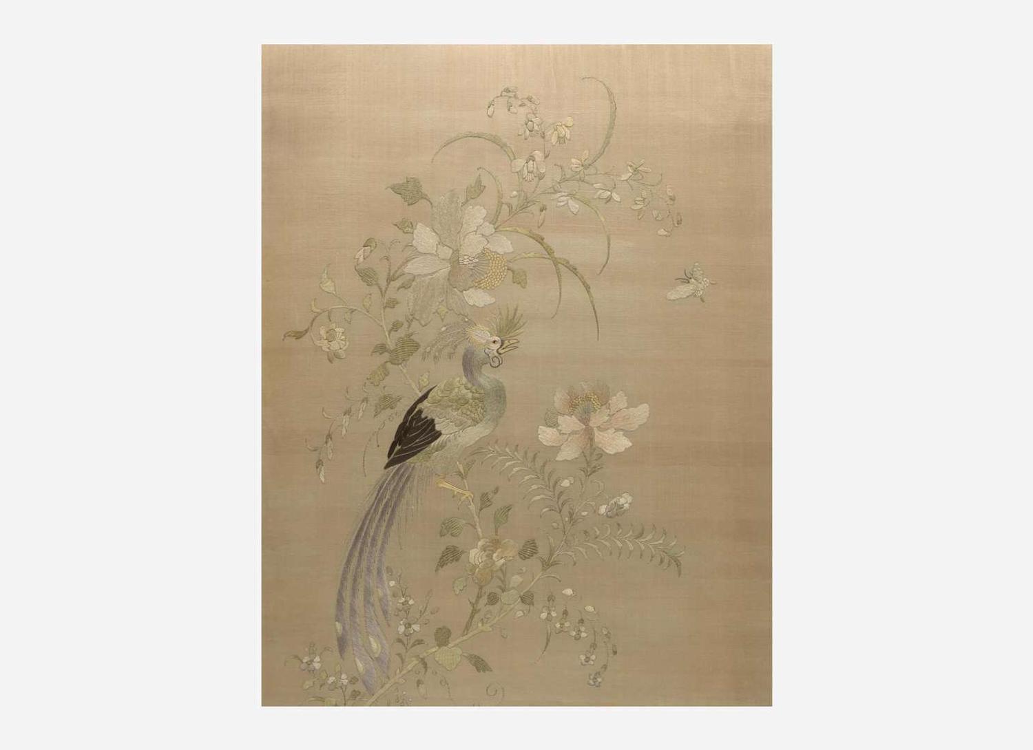 A set of four Chinese silk-embroidered panels depicting birds and flowers 刺繡花鳥 一組四件