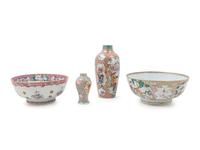 Four Chinese Export Famille Rose Porcelain Articles