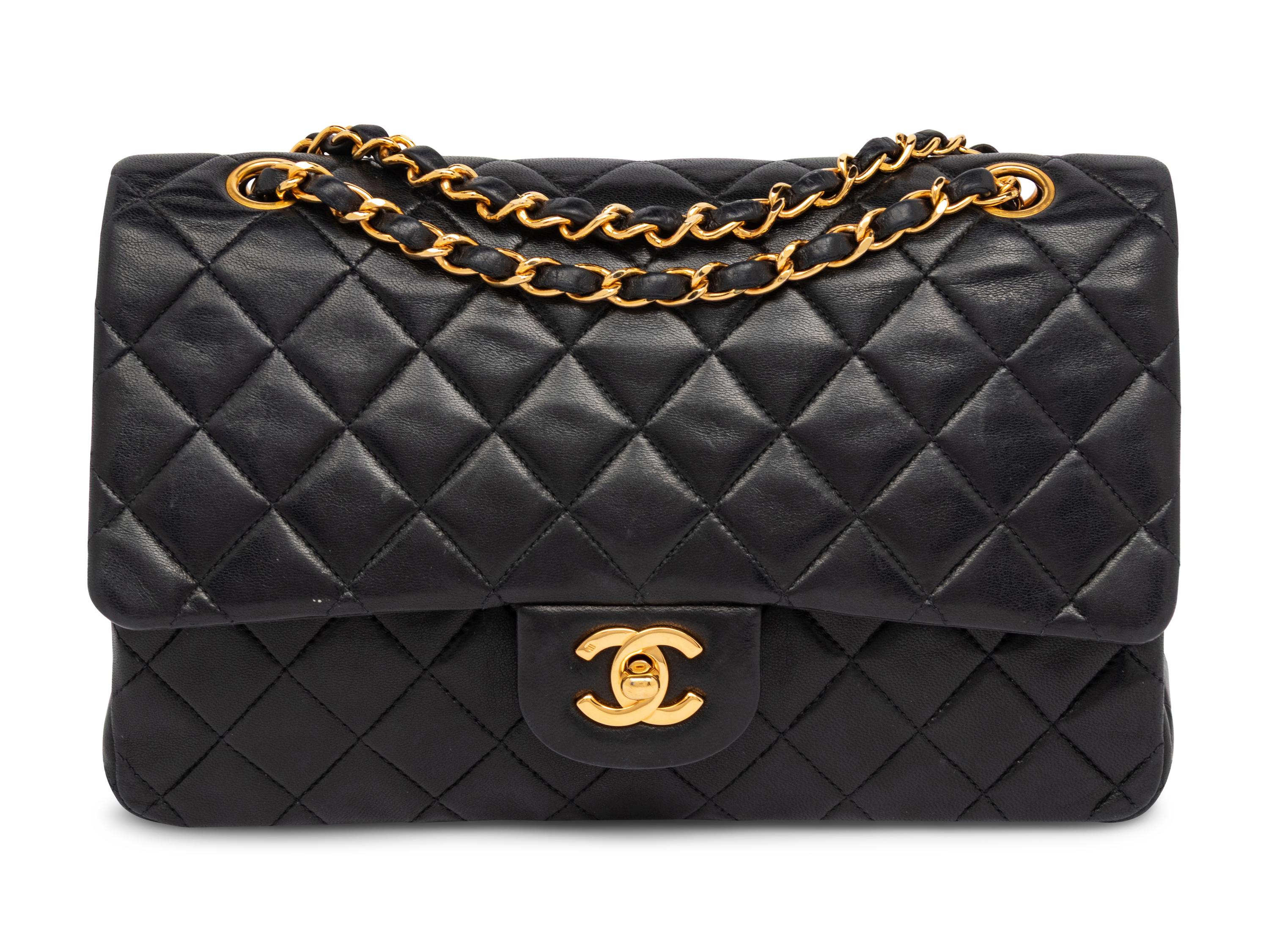 CHANEL, MEDIUM CLASSIC FLAP BAG