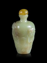 A Carved Yellow Jade 'Crane and Pine' Snuff Bottle