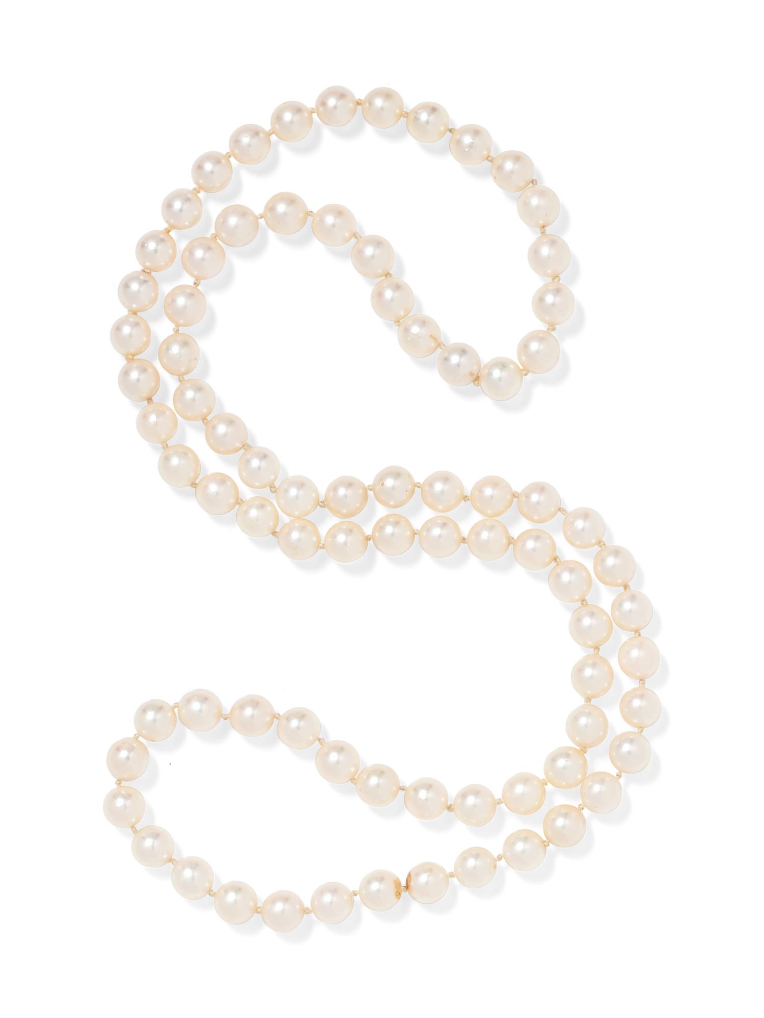 A Cultured Pearl Necklace,