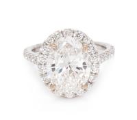 An 18 Karat White Gold and Diamond Ring, 3.85 dwts.