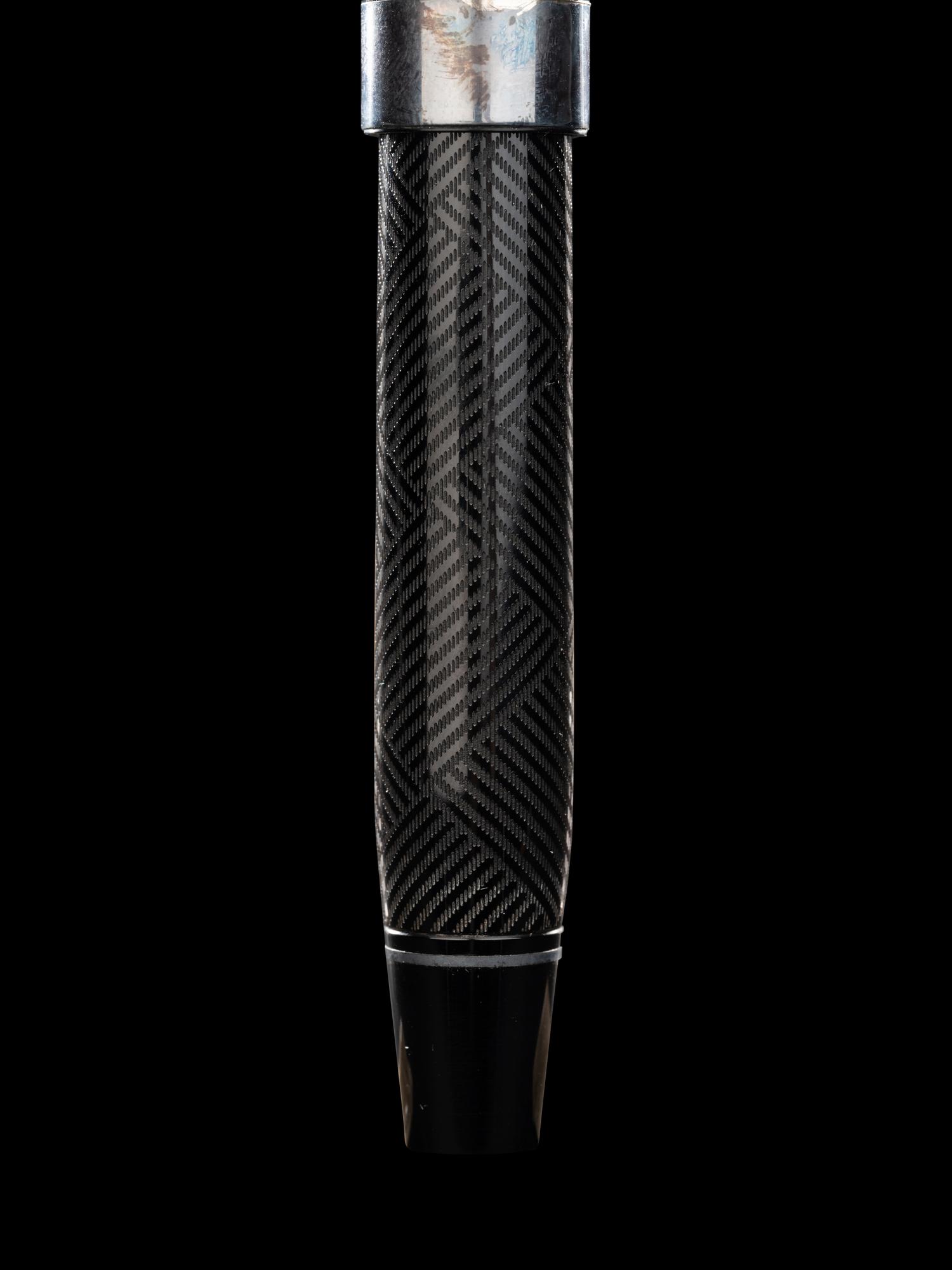 Conway Stewart: Churchill-Ebonite and Silver Trim Limited Edition Fountain Pen and Ink Set
