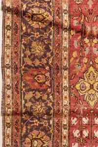 A Sultanabad Wool Rug