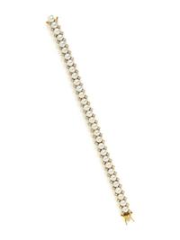 CULTURED PEARL AND DIAMOND BRACELET