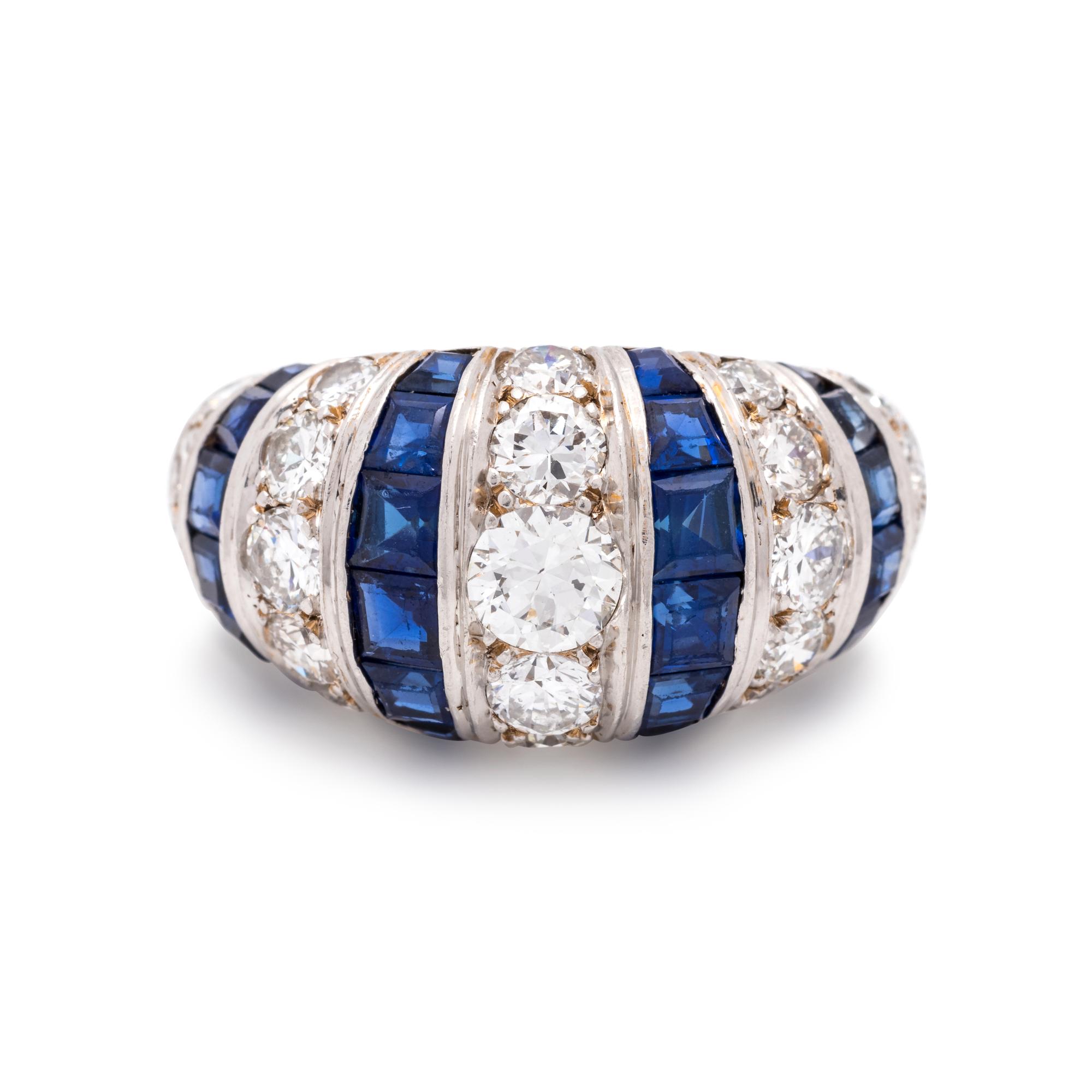 SAPPHIRE AND DIAMOND RING