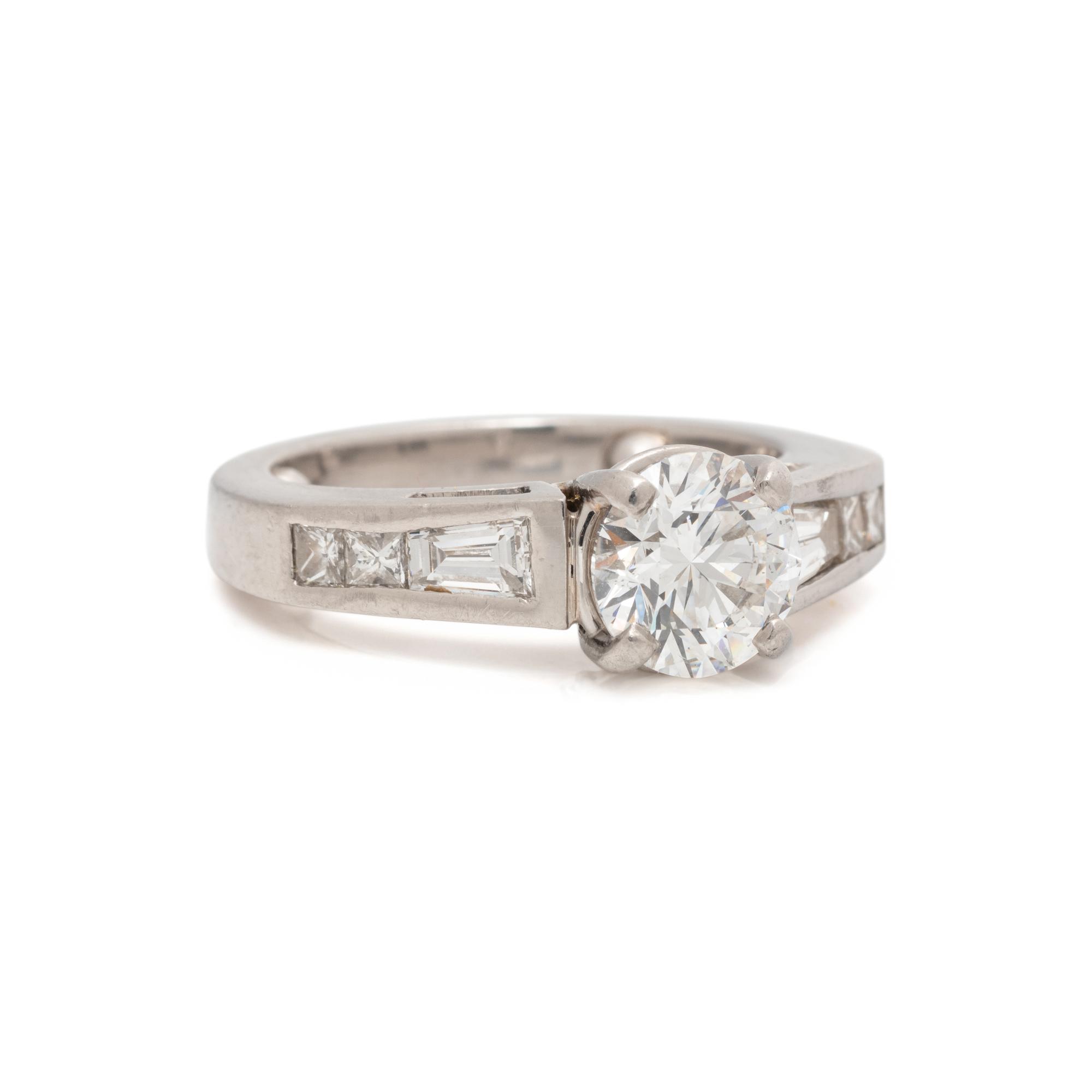 DIAMOND RING