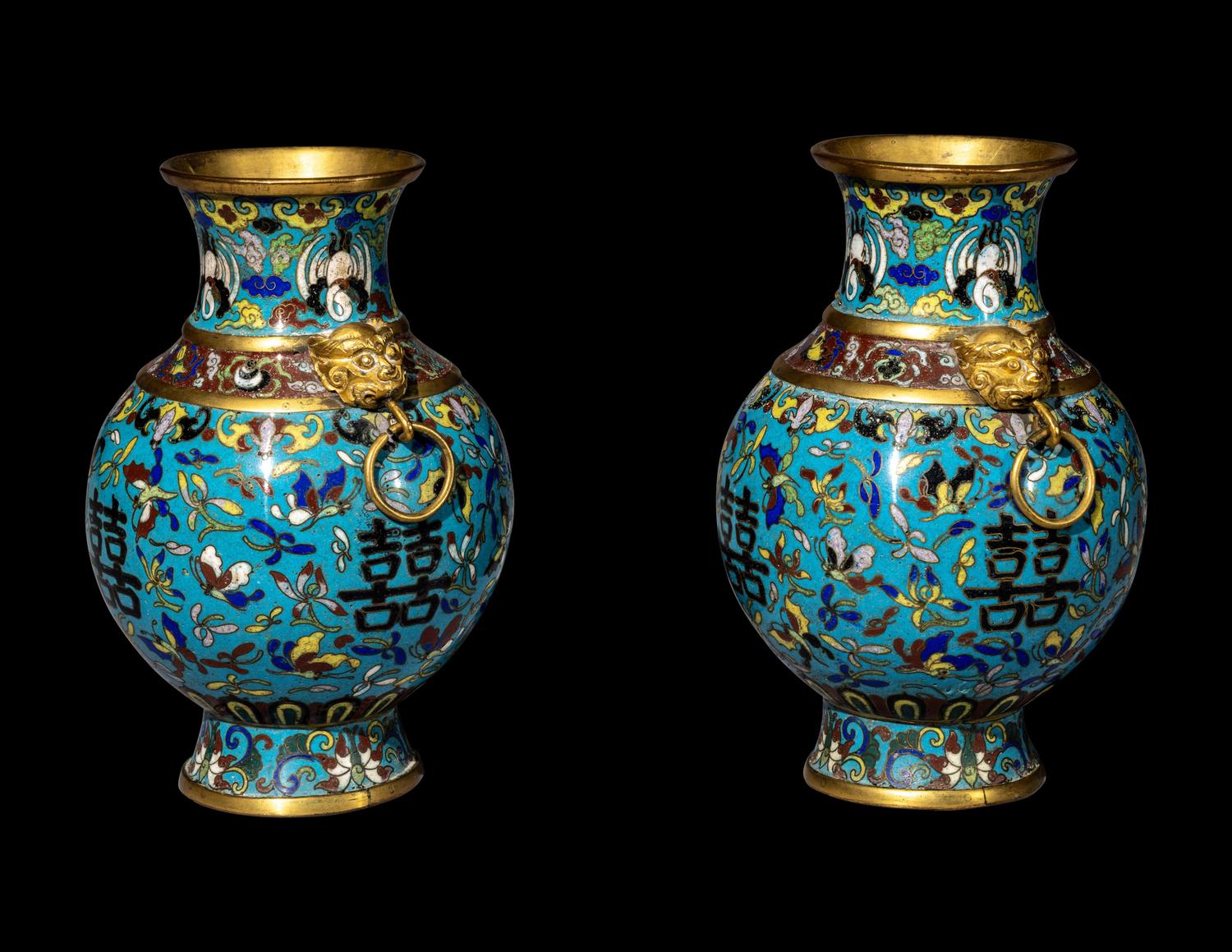 A Pair of Chinese Cloisonn é Enamel Hu Vases