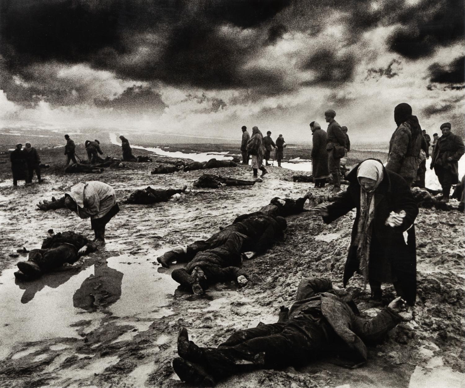 Dmitri Baltermants, (Russian, 1912-1990), Grief (Ditch of Kerch)