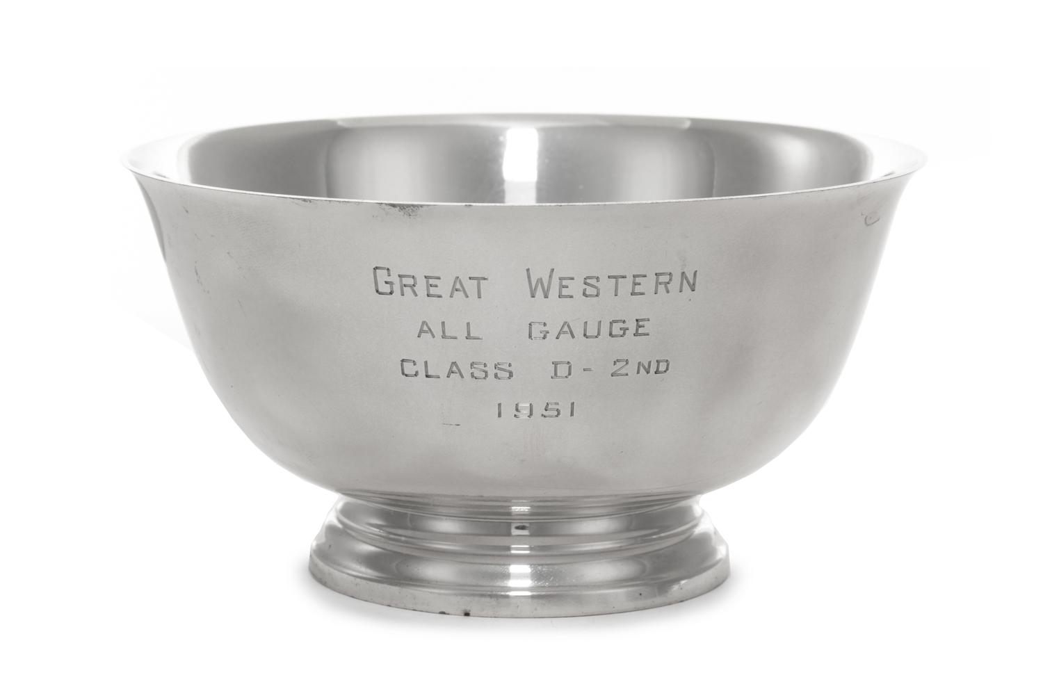 An American Silver Presentation "Revere" Bowl, Wallace Silversmiths, Wallingford, CT, 20th Century, engraved with a presentation dated