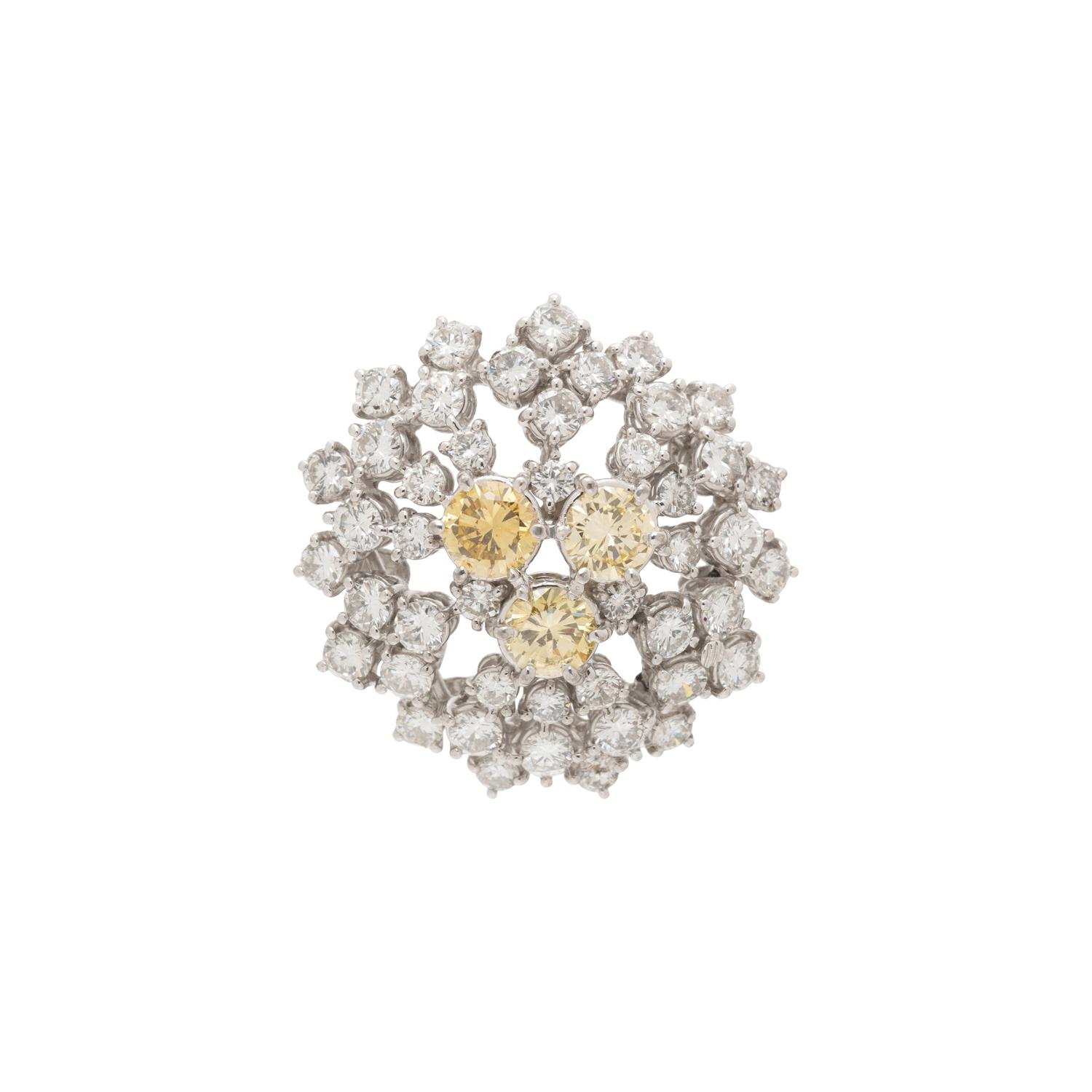 COLORED DIAMOND AND DIAMOND BROOCH