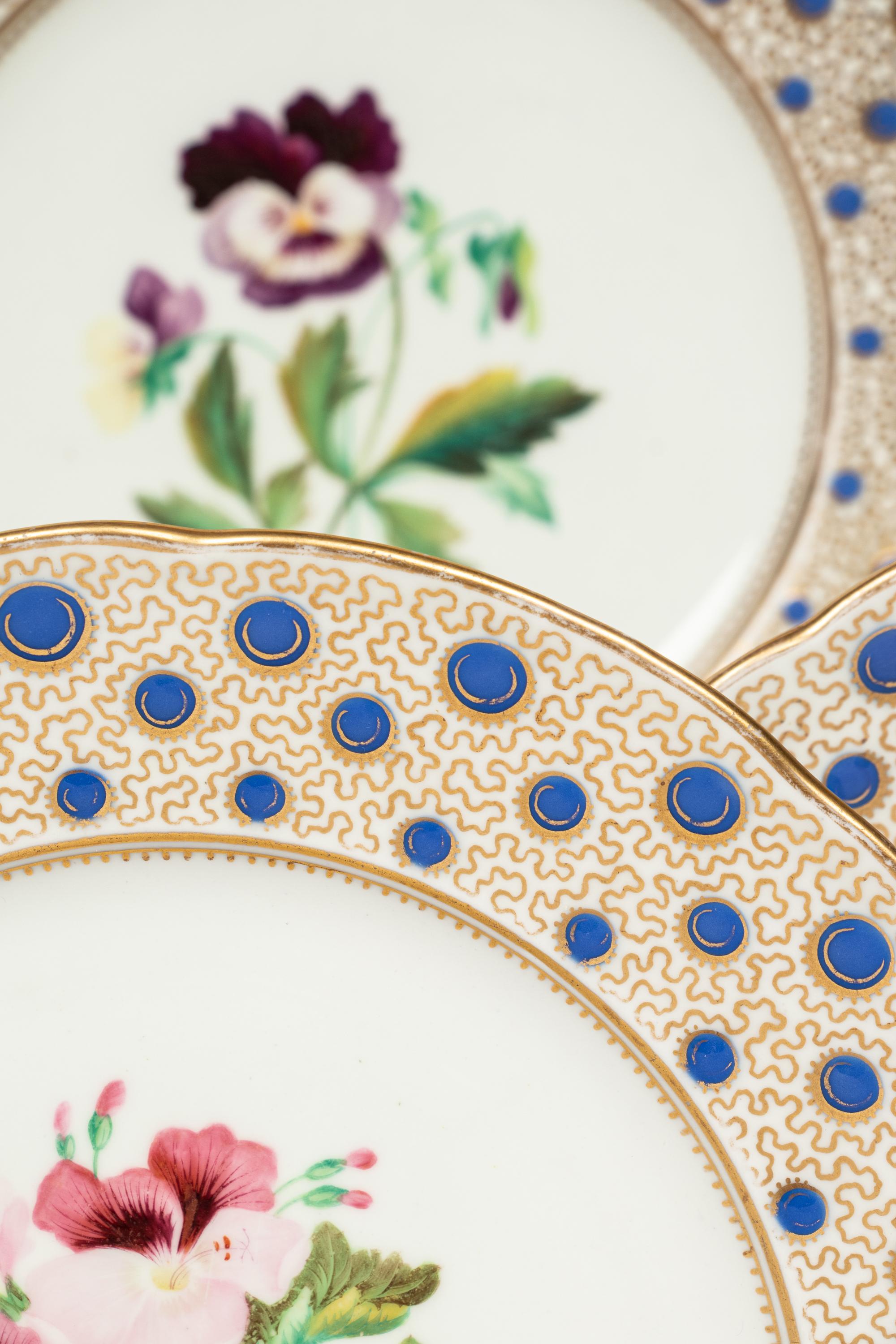 A Grainger Worcester Porcelain Dessert Service